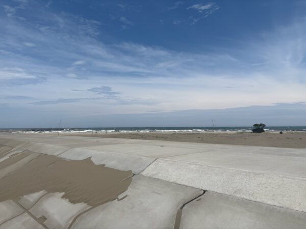 katakai-beach