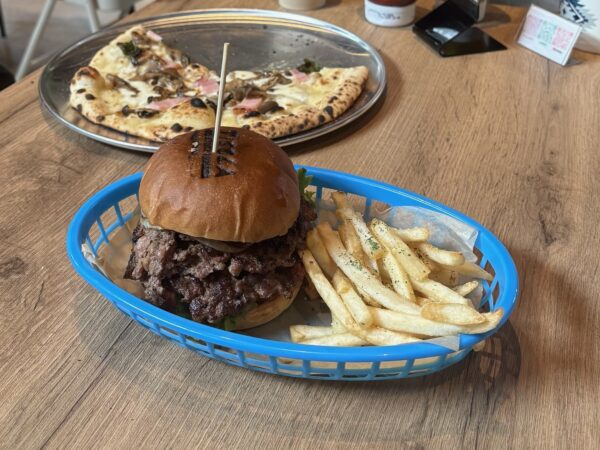 vissla-cafe-hamburger
