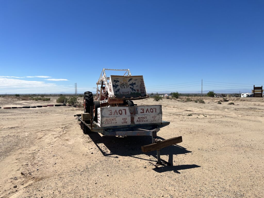 salvation-mountain-dolly