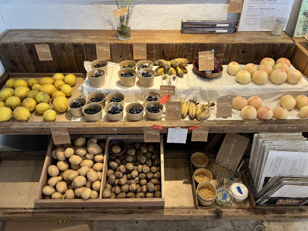 ミコト屋のフルーツ売り場