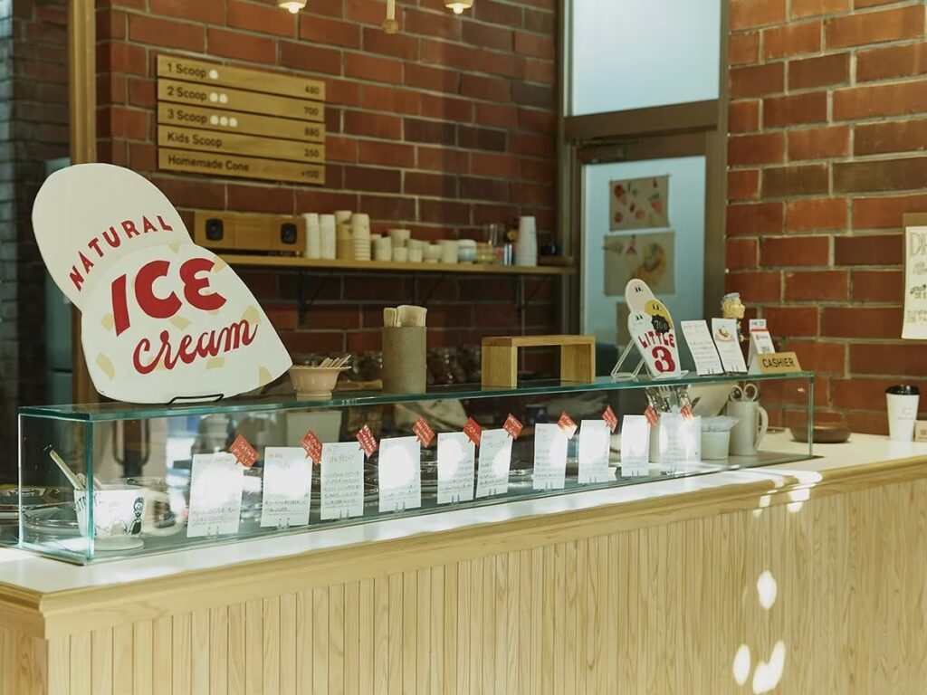 ミコト屋のアイスクリーム売り場